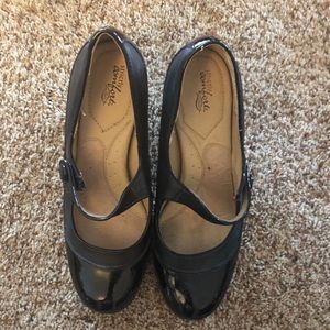 Strictly Comfort dress shoes